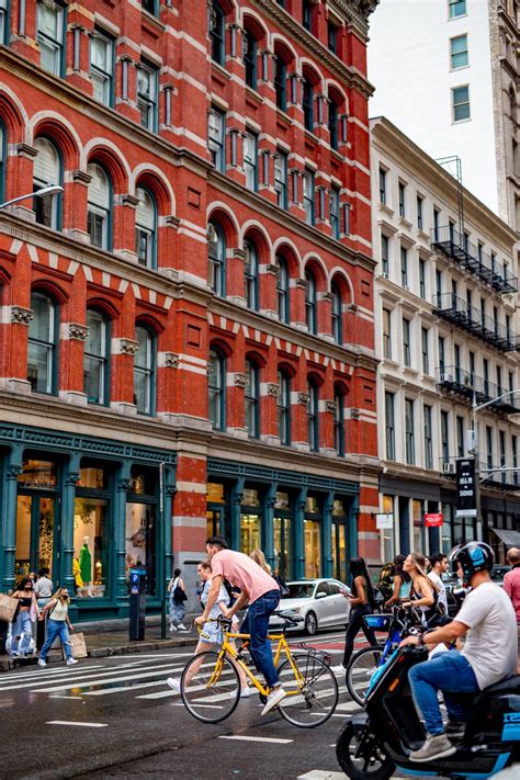 SoHo .